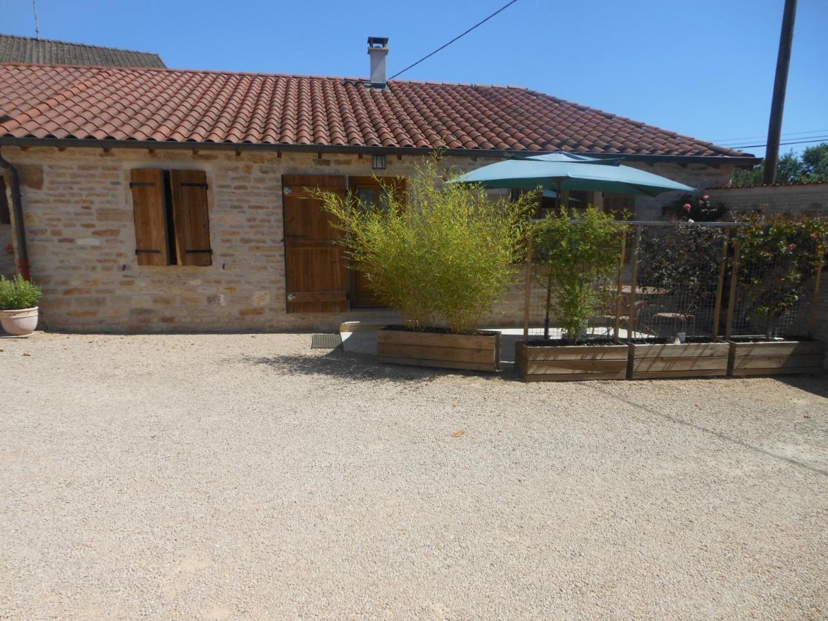 Le Gite De Vire מראה חיצוני תמונה